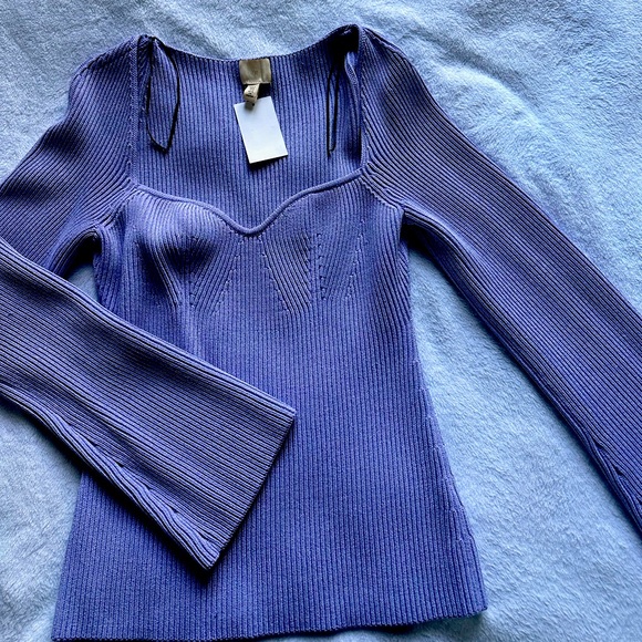 H&M knit sweater top - Picture 1 of 2